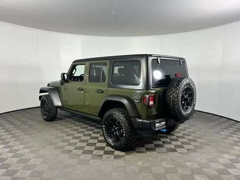 Used 2023 Jeep Wrangler Unlimited w/ Cold Weather Group image 7