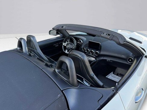 Used 2018 Mercedes-Benz AMG GT Roadster image 59