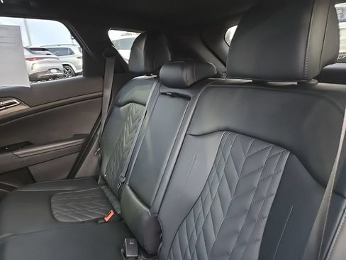 Certified 2024 Kia Sportage X-Line w/ X-Line Premium Package AWD/4WD image 35