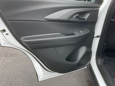 New 2026 Chevrolet TrailBlazer LT w/ LT Cold Weather Package image 24