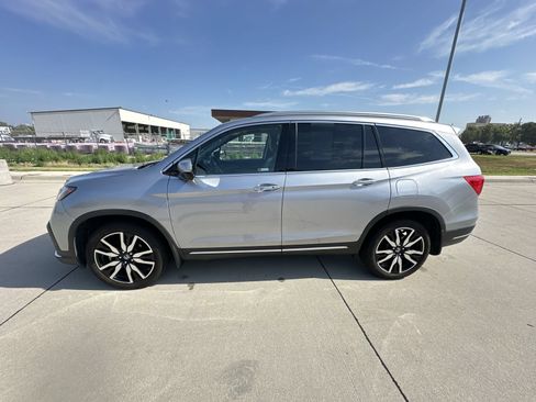 Used 2020 Honda Pilot Elite image 11