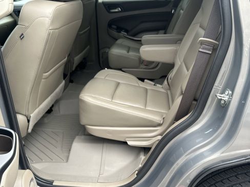 Used 2019 Chevrolet Tahoe LT RWD image 20