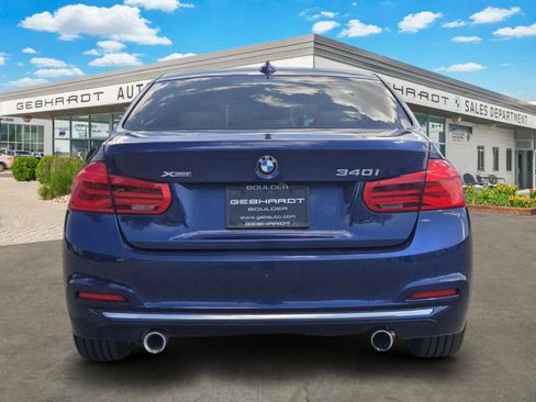 Used 2018 BMW 340i xDrive Sedan w/ Premium Package AWD/4WD image 6
