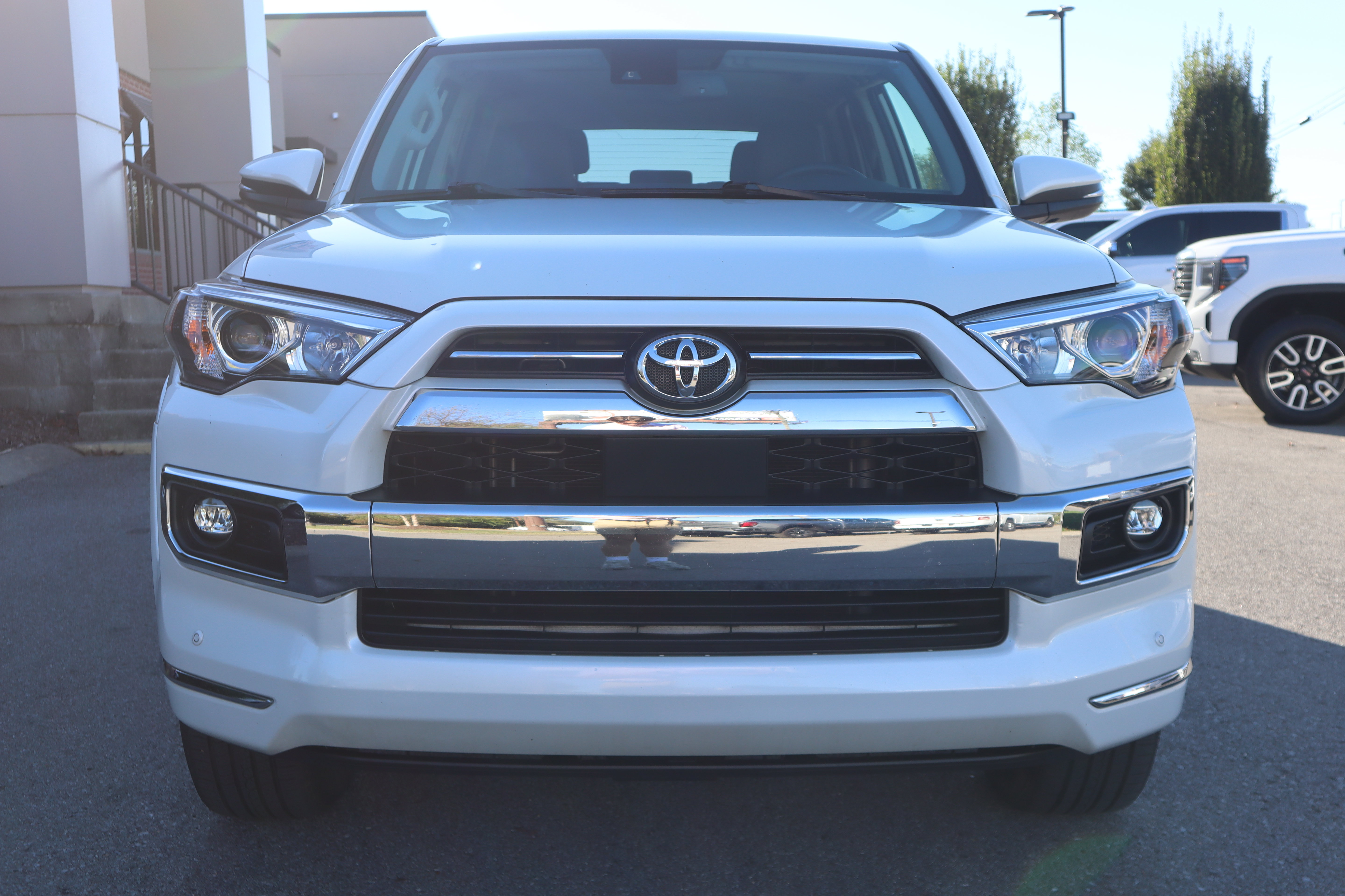 Used 2021 Toyota 4Runner Limited AWD/4WD image 3