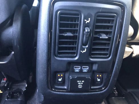 Used 2019 Dodge Durango R/T w/ Trailer Tow Group IV RWD image 20