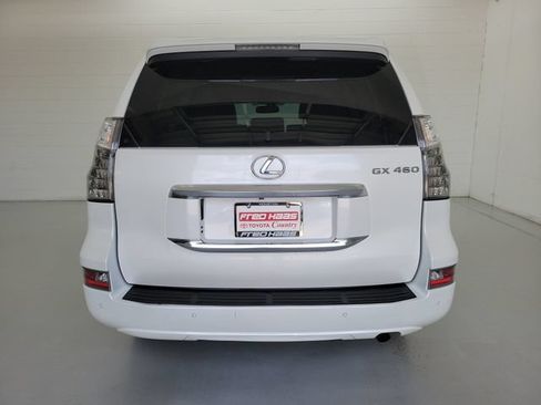 Used 2019 Lexus GX 460 Luxury AWD/4WD image 6