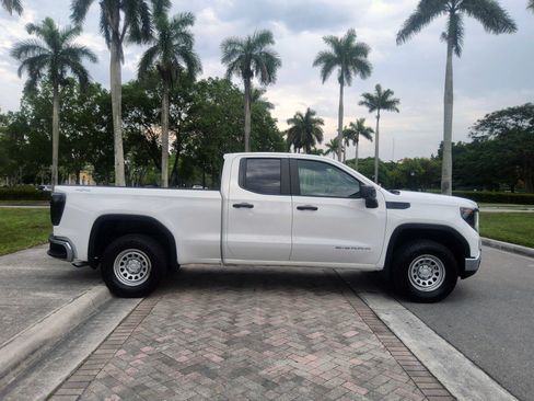 Used 2023 GMC Sierra 1500 Pro w/ Pro Value Package AWD/4WD image 15