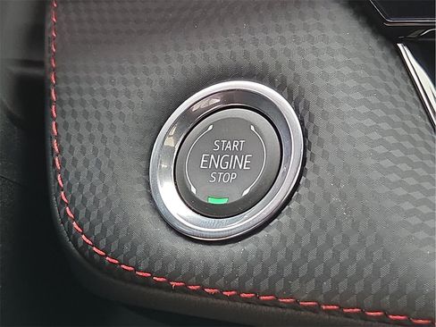 New 2026 Chevrolet Equinox RS w/ Convenience Package III image 21