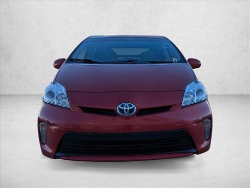 Used 2012 Toyota Prius Three image 2