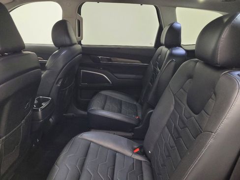 Used 2020 Kia Telluride SX w/ SX Prestige Package AWD/4WD image 18