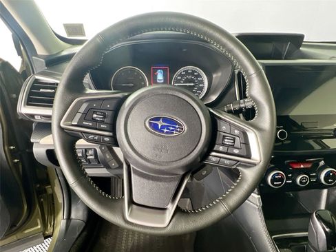 Used 2024 Subaru Forester Limited AWD/4WD image 9