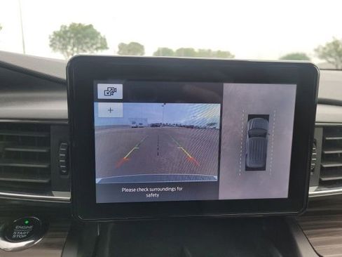 Used 2020 Ford Explorer Limited w/ Class III Trailer Tow Package AWD/4WD image 18