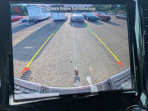 Used 2024 RAM 3500 Tradesman w/ Chrome Appearance Group AWD/4WD image 14