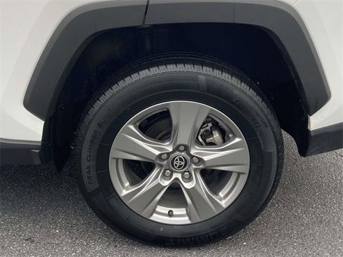 Used 2024 Toyota RAV4 XLE image 9