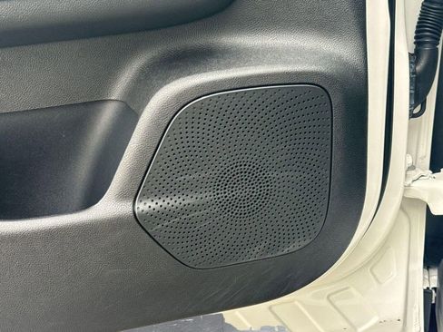 Used 2024 Lincoln Corsair AWD w/ Equipment Group 101A image 17