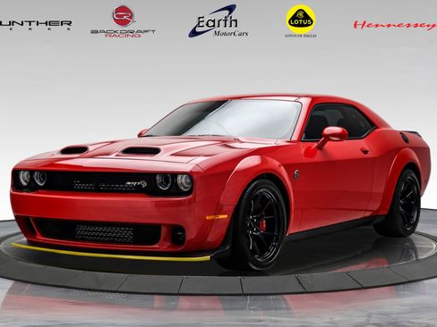 Used 2021 Dodge Challenger SRT Hellcat Redeye RWD image 1