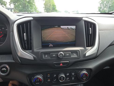 Certified 2020 GMC Terrain SLE w/ Driver Convenience Package FWD image 26