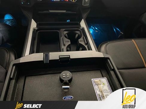 Used 2024 Ford F350 Platinum AWD/4WD image 21