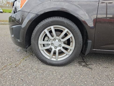 Used 2015 Chevrolet Sonic LT w/ Fun and Sun Package image 30