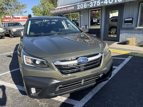 Used 2020 Subaru Outback Premium AWD/4WD image 12