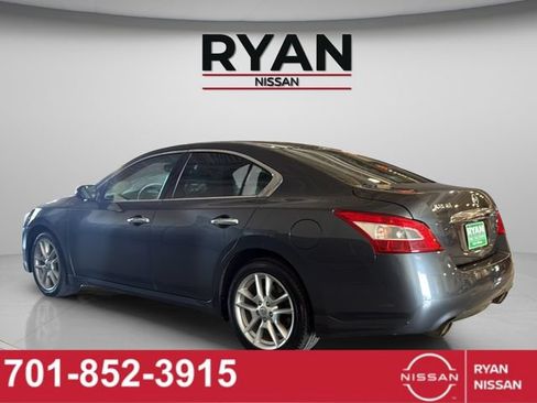 Used 2009 Nissan Maxima 3.5 SV FWD image 5