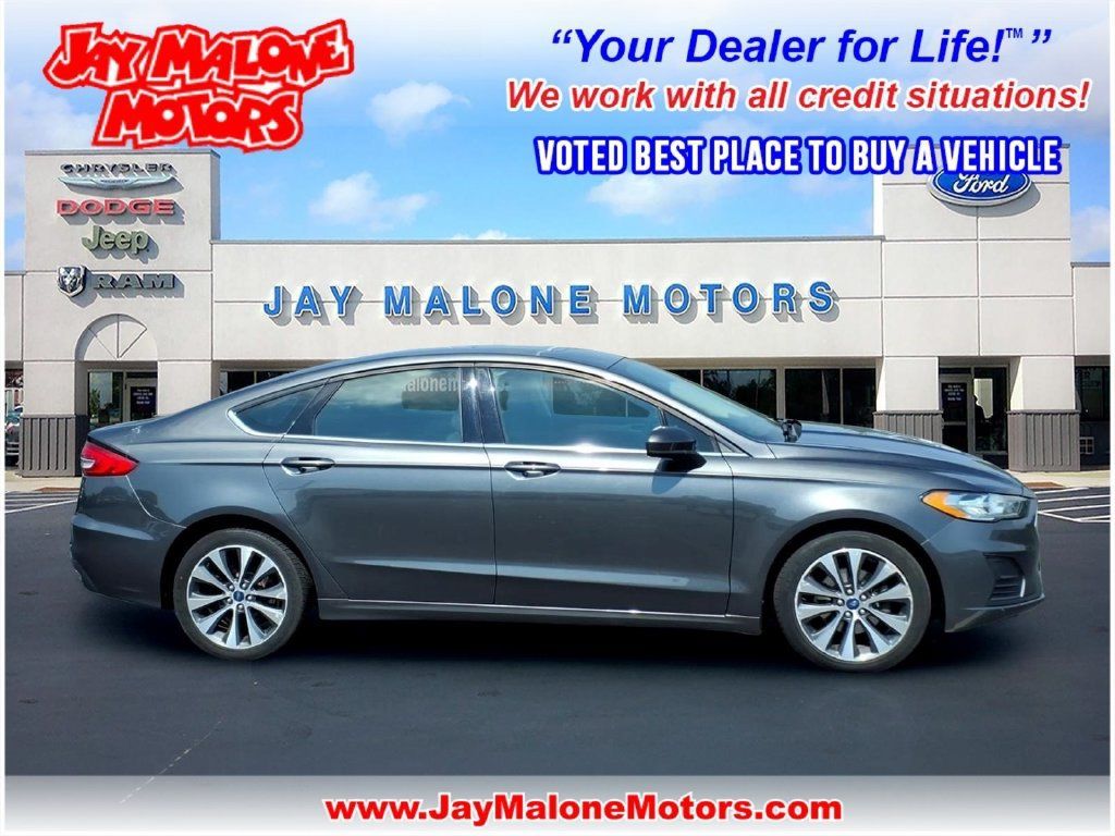 Used 2020 Ford Fusion SE AWD/4WD image 1