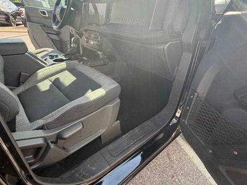Used 2025 Ford Bronco Big Bend AWD/4WD image 36
