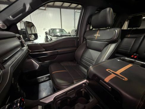 Used 2023 Ford F450 Platinum AWD/4WD image 28