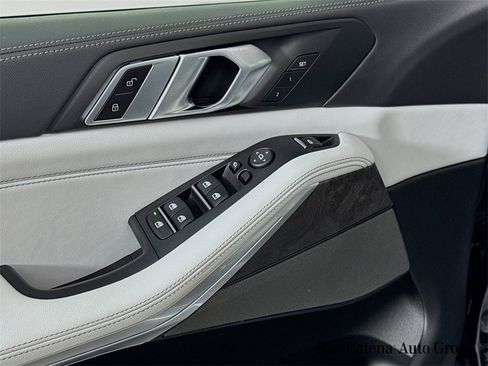 Used 2024 BMW X5 xDrive40i w/ Premium Package image 18