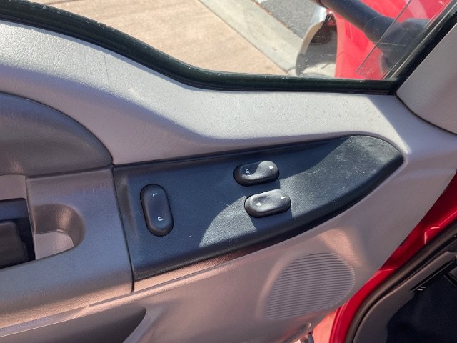 Used 1999 Ford F250 XLT AWD/4WD image 18