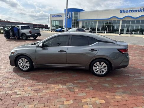 Used 2024 Nissan Sentra S FWD image 33