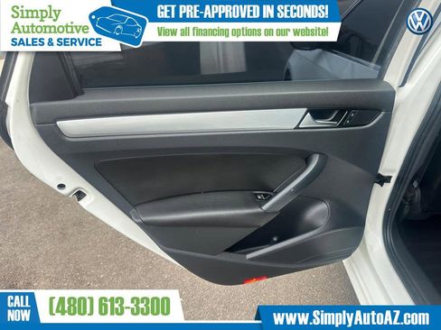 Used 2012 Volkswagen Passat TDI SE FWD image 24