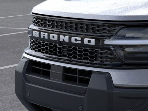 New 2025 Ford Bronco Sport Outer Banks w/ Outer Banks Tech Package+ AWD/4WD image 42