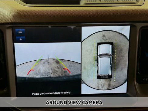 Used 2023 Ford Bronco Outer Banks image 4