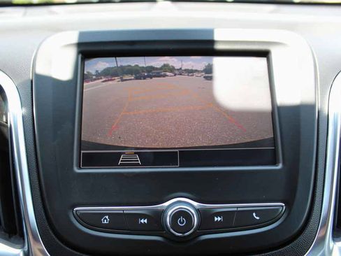 Used 2024 Chevrolet Equinox LS w/ LS Convenience Package FWD image 18