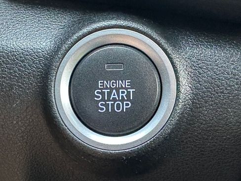 Certified 2023 Hyundai Kona SEL AWD/4WD image 17