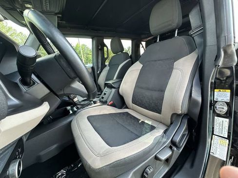Used 2023 Ford Bronco Wildtrak AWD/4WD image 19