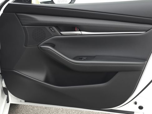 New 2026 MAZDA MAZDA3 2.5 S Preferred image 36