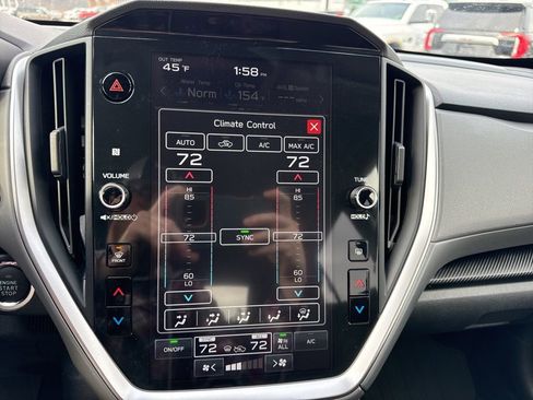 Used 2024 Subaru Crosstrek 2.0i Premium w/ Popular Package #4 image 15