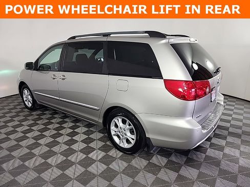 Used 2006 Toyota Sienna XLE image 7