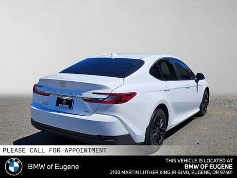 Used 2026 Toyota Camry LE w/ Convenience Package AWD/4WD image 3