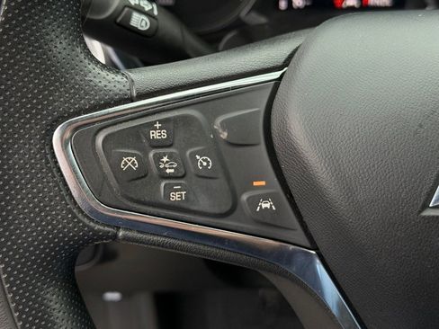 Used 2021 Chevrolet Equinox LT image 15