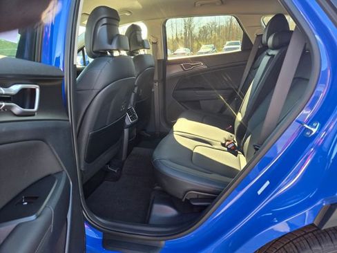 New 2026 Kia Sportage EX image 18
