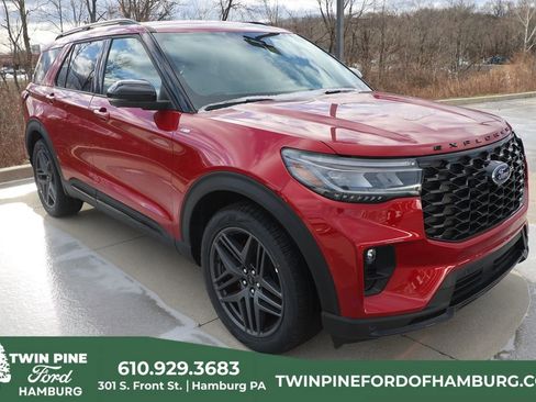 Used 2025 Ford Explorer ST-Line w/ Premium Package RWD image 1