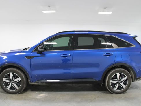 Used 2021 Kia Sorento S w/ Panoramic Sunroof Package FWD image 6