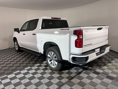 New 2026 Chevrolet Silverado 1500 Custom image 3