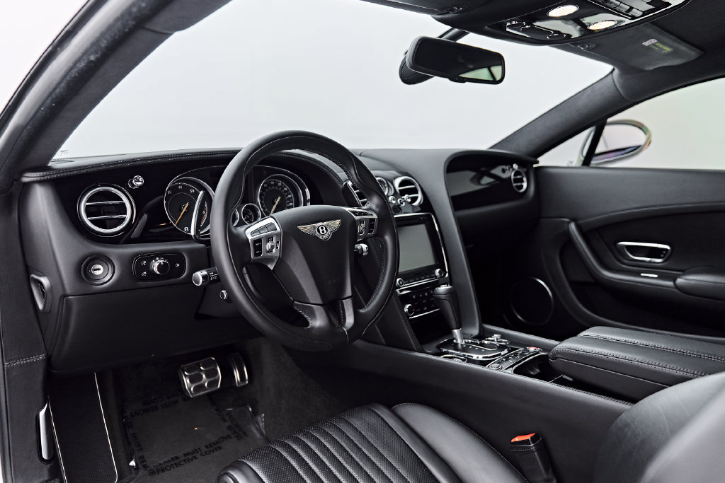 Used 2017 Bentley Continental GT AWD/4WD image 2