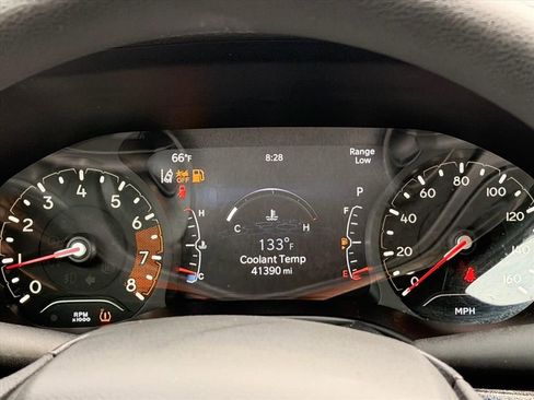 Used 2024 Jeep Compass Sport AWD/4WD image 17