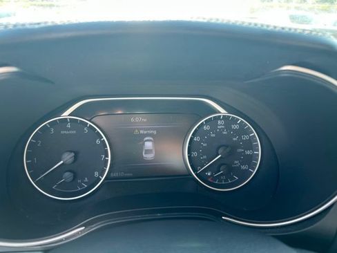 Used 2017 Nissan Maxima 3.5 SL FWD image 5
