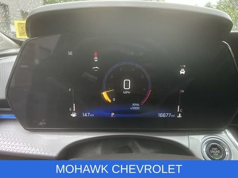 Used 2025 Chevrolet Trax LT w/ Driver Confidence Package FWD image 12